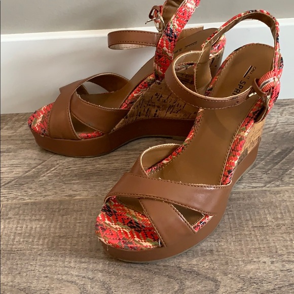 COPY - Wedged Sandal - Picture 4 of 5